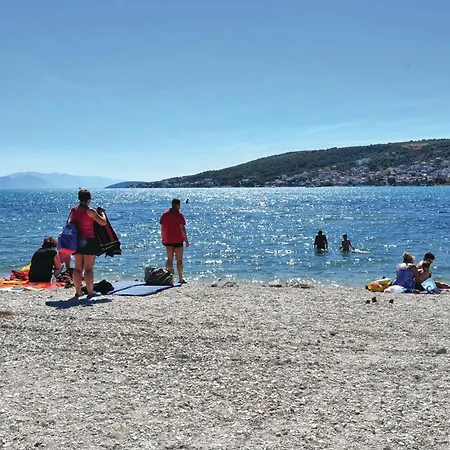 Apartment With Sea View 06 Trogir