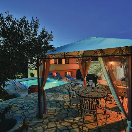 With Sea View 06 Appartement Trogir