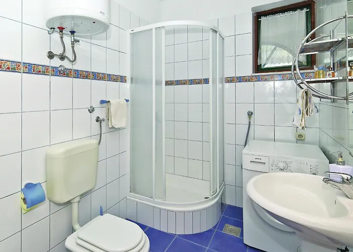 Appartement With Sea View 06