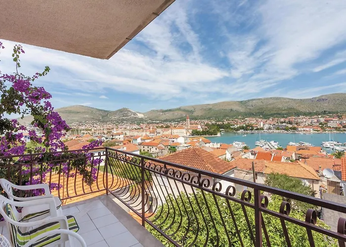 With Sea View 06 Appartement *