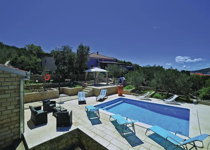 Appartement With Sea View 06